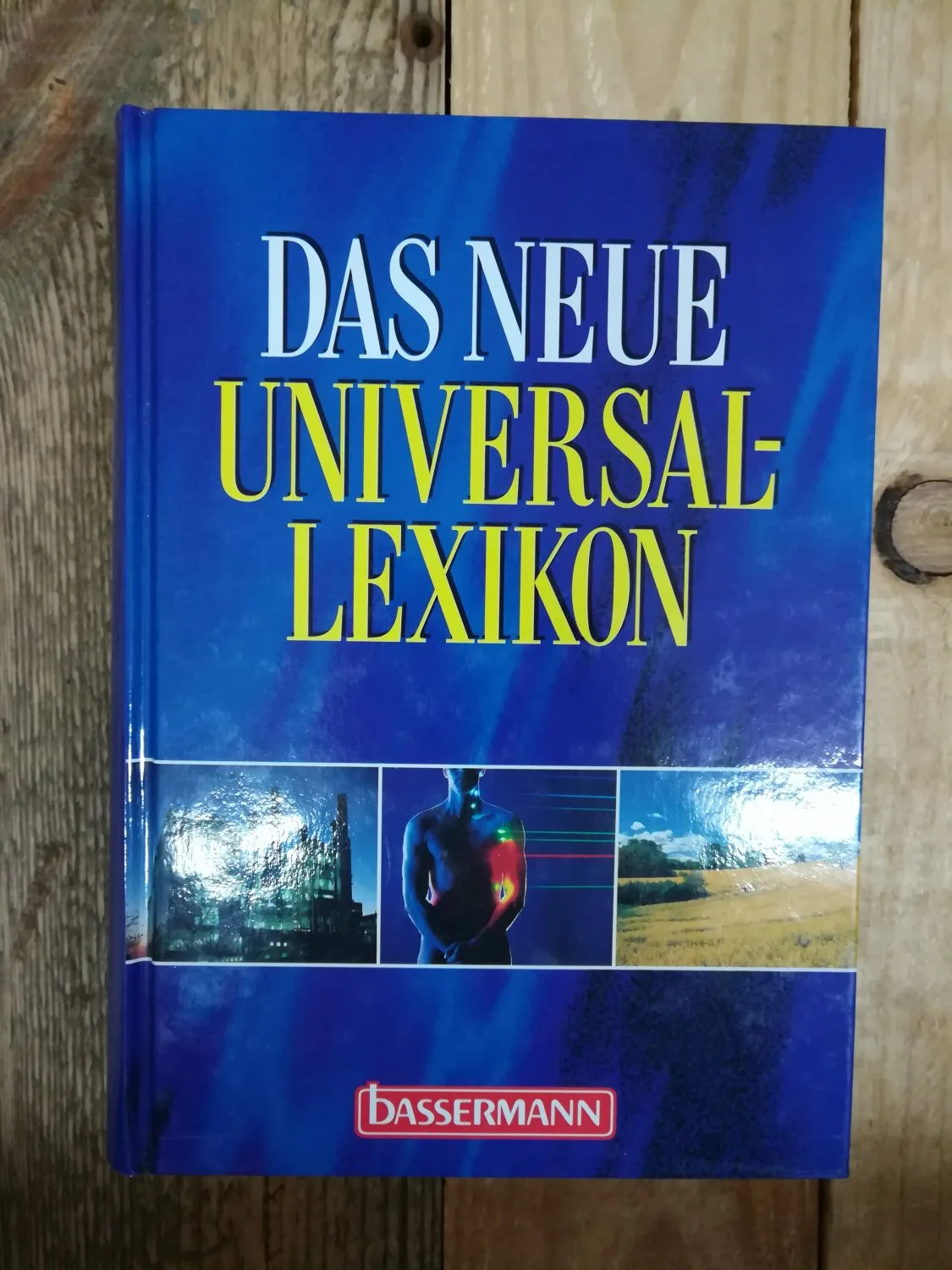 Das Neue Universal-lexikon